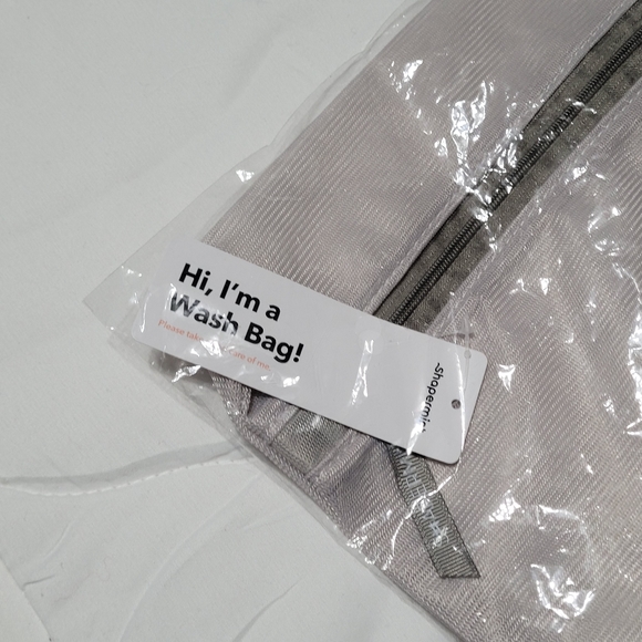 Shapermint Delicates Mesh Wash Bag, New - Picture 3 of 5